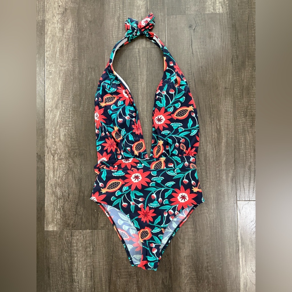 Womens backless one piece bathing suit size small